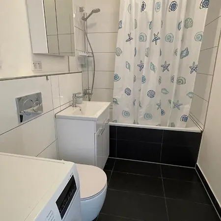 1,5 Zimmerwohnung In * היידלברג